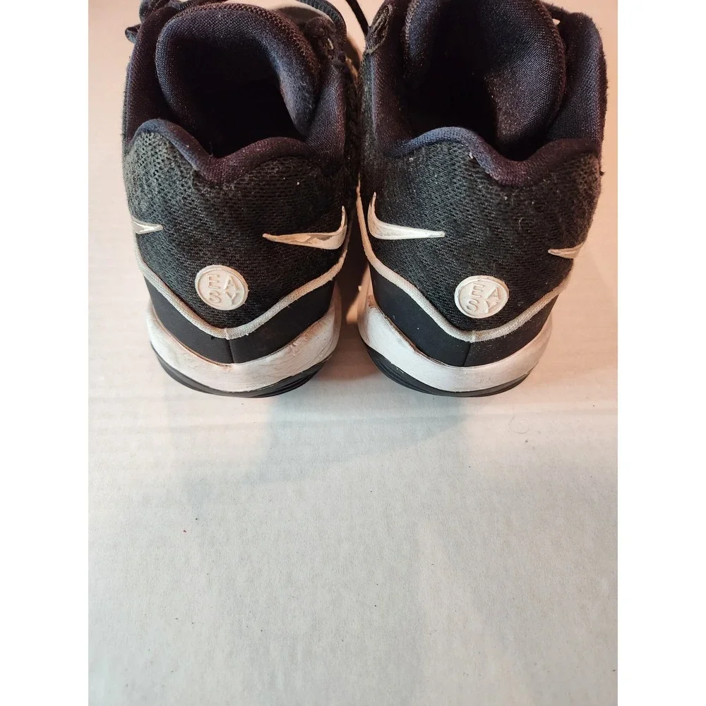 USED Nike KD16 Basketball Shoes Men's Size 8 - Black & White - Athletic Sneakers
